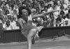 Billie Jean King jugando un partido de tennis